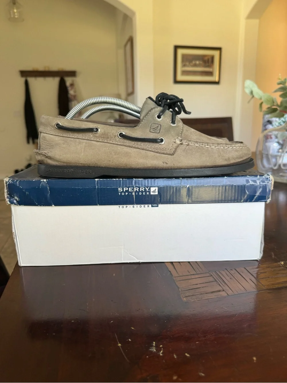 Sperry slip non staple